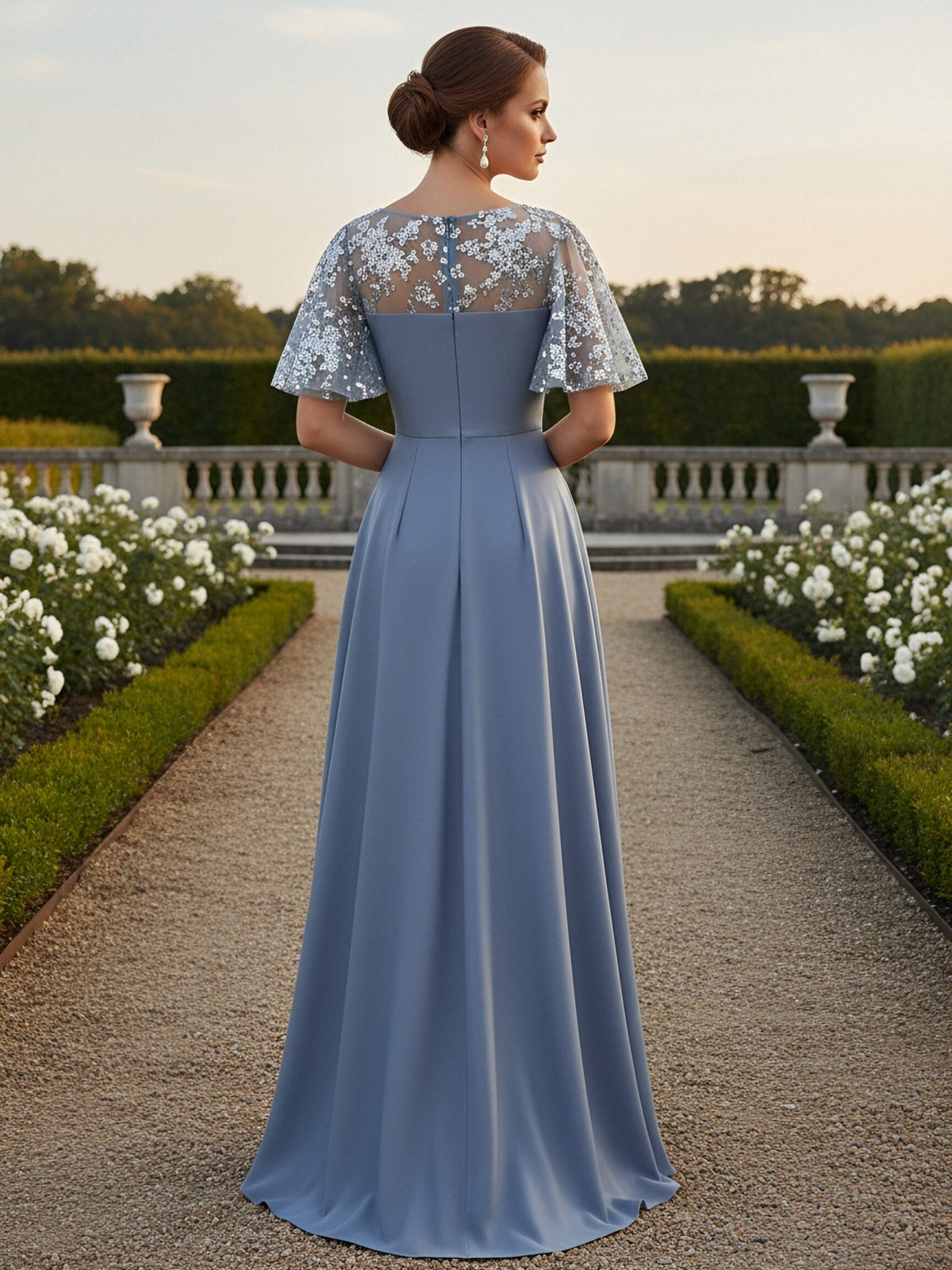 Lace Applique V Neck A Line Mother of the Bride Dresses with Sleeves