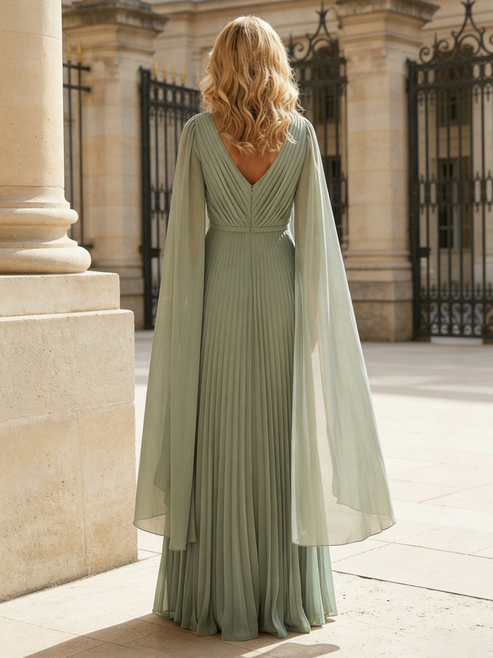 Chiffon A Line V Neck Pleated Mother of the Bride Dresses