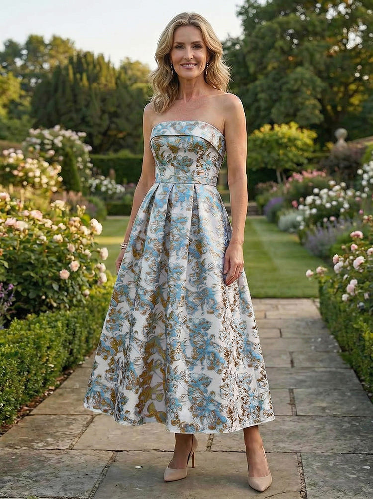 Jacquard A-Line Strapless Pleated Mother of the Bride Dresses