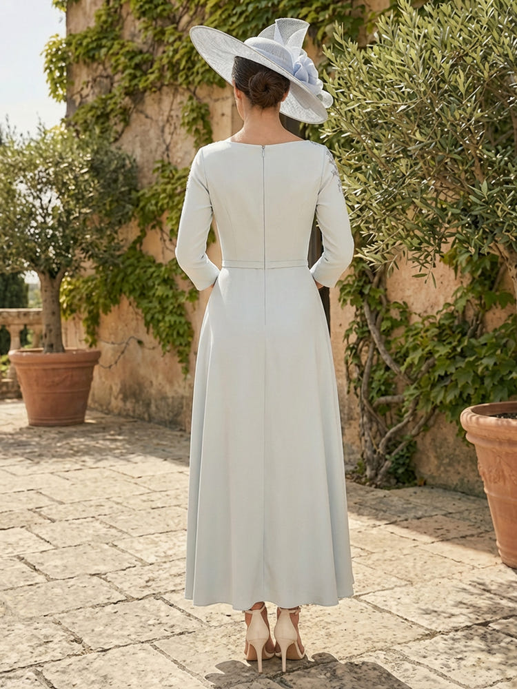 Chiffon Sheath Round Neck Applique Mother of the Bride Dresses