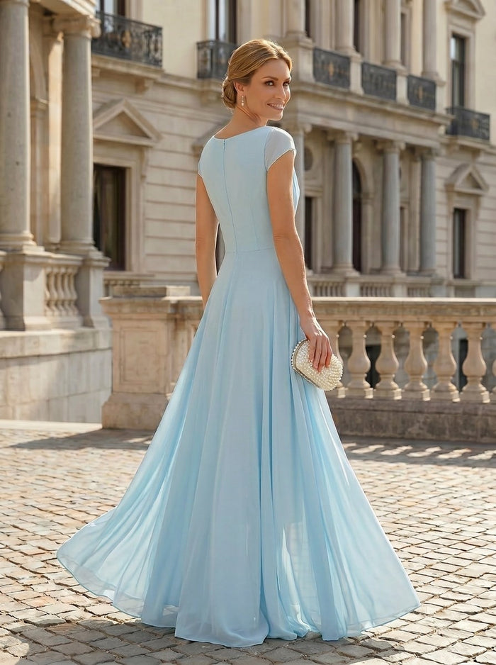 Chiffon Sheath V Neck Mother of the Bride Dresses with Rhinestone