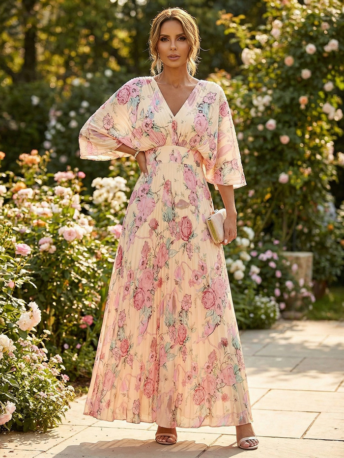 Chiffon A-Line V Neck Delicate Pleated Mother of the Bride Dresses