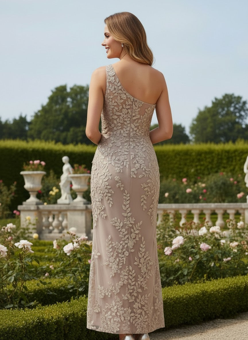 Tulle Sheath One Shoulder Mother of the Bride Dresses with Lace Applique