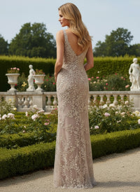 Tulle Sheath V Neck Mother of the Bride Dresses with Lace Applique