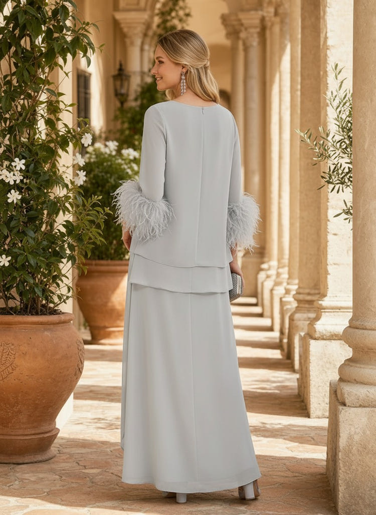 Chiffon A-Line Crew Neck Mother of the Bride Dresses with Feathers