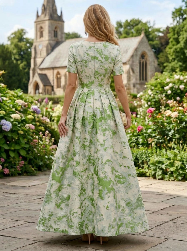 Jacquard A-Line Crew Neck Mother of the Bride Dresses with Pleated