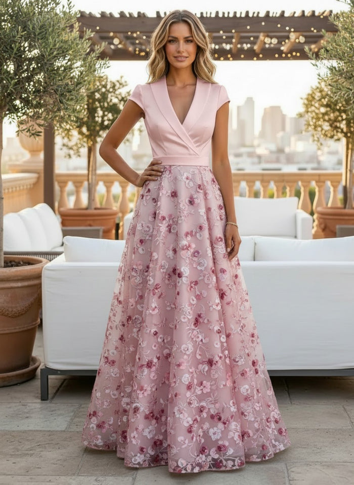 Tulle A-Line V Neck Mother of the Bride Dresses with Floral Embroidery