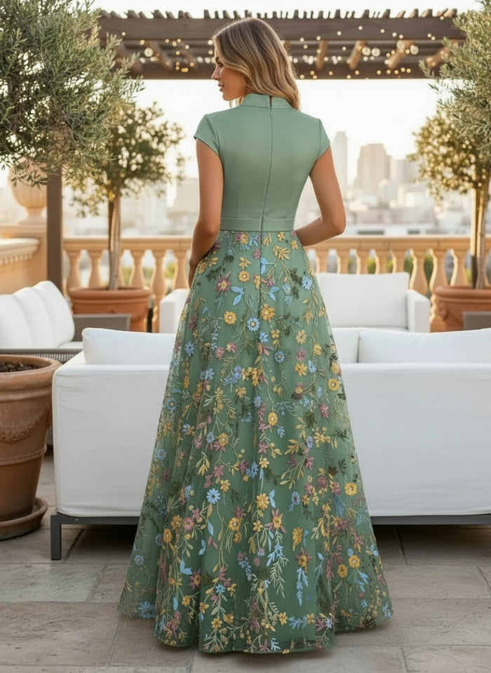 Tulle A-Line V Neck Mother of the Bride Dresses with Floral Embroidery