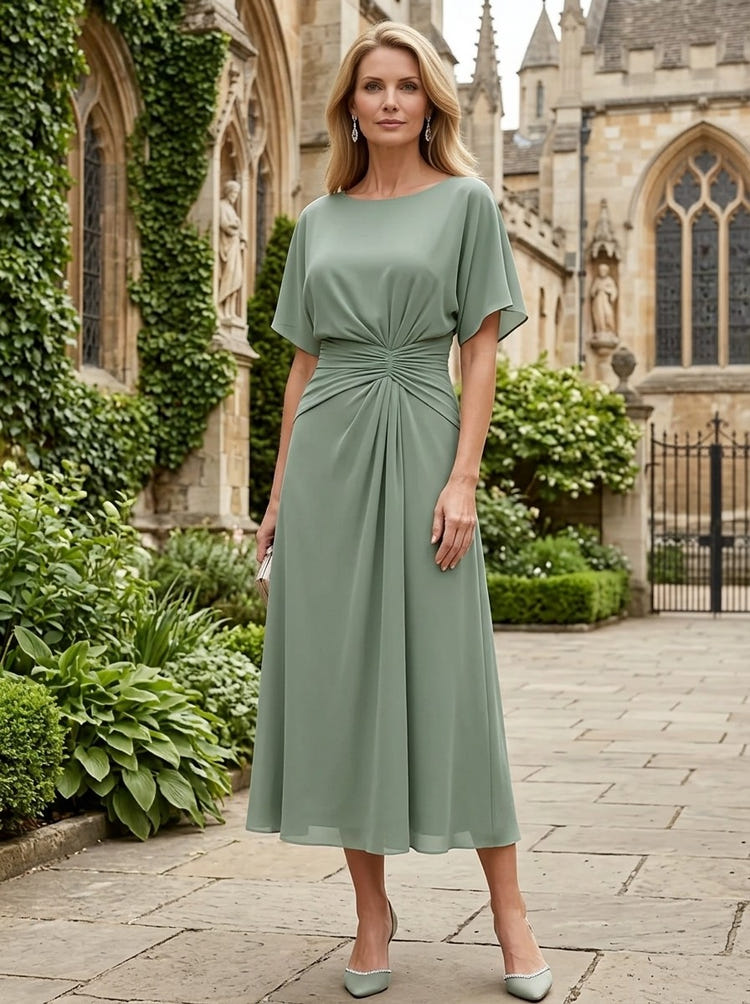 Chiffon A-Line Crew Neck Pleated Mother of the Bride Dresses