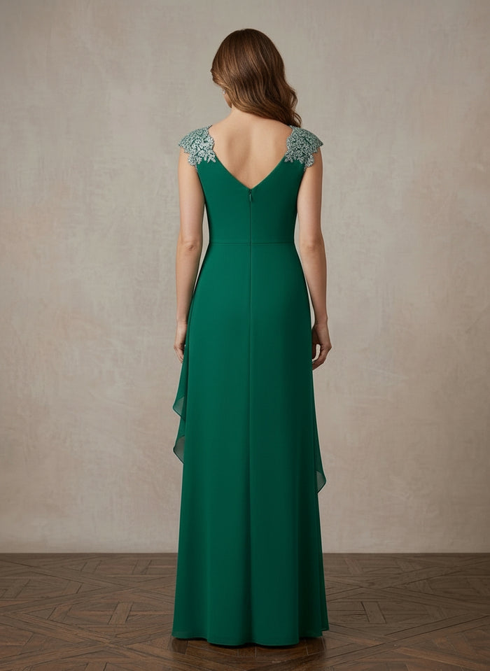 Chiffon A-Line V Neck Maxi Mother of the Bride Dresses with Floral Lace Applique