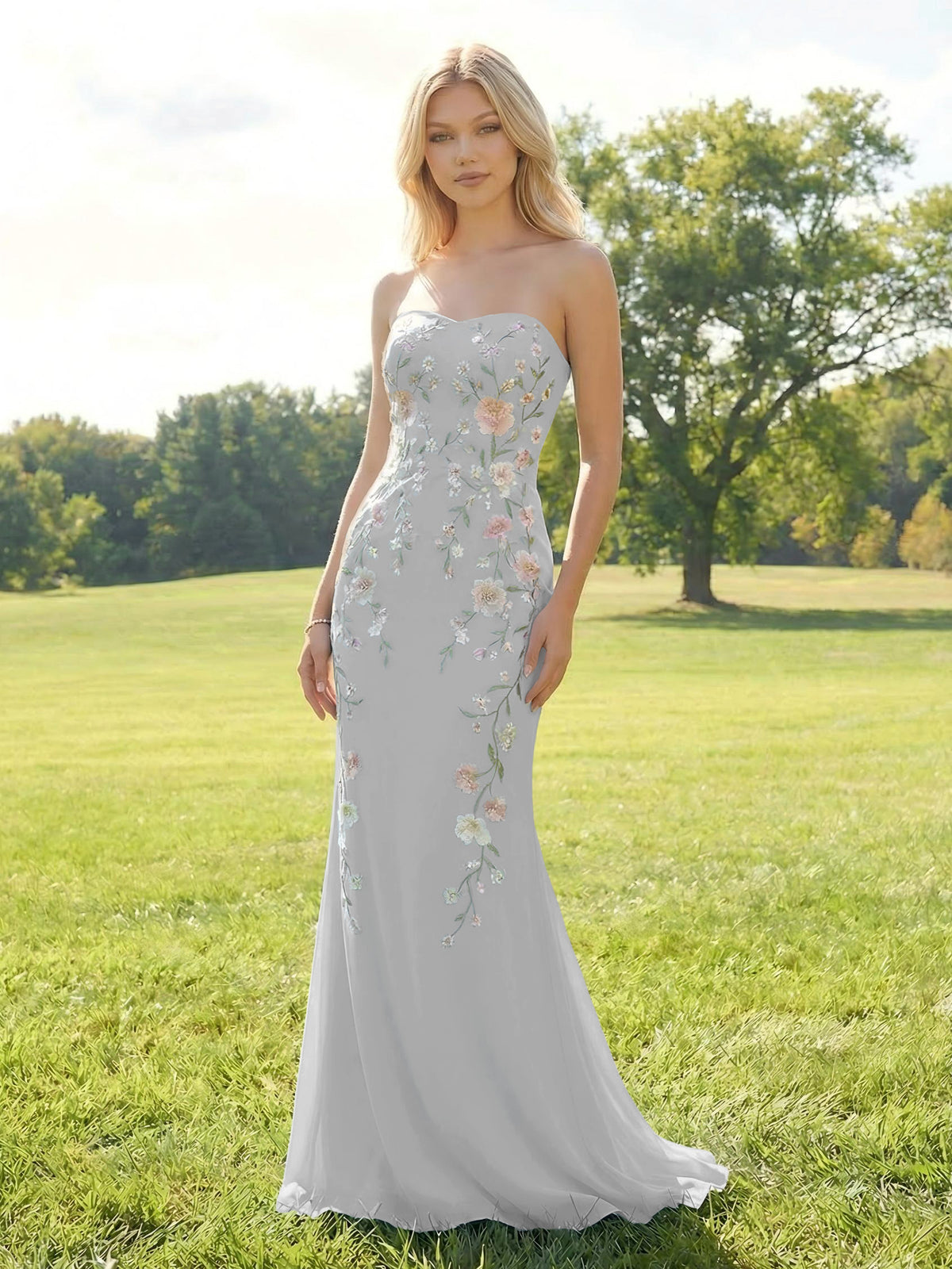 Elegant Chiffon Embroidered Evening Gown Mermaid Strapless Floral Bridesmaid Dresses