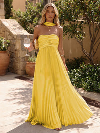Chiffon A-Line Strapless Pleated Formal Dresses