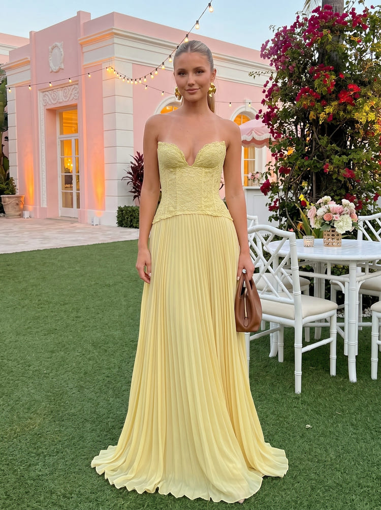 Chiffon Sweetheart Lace Appliques A Line Wedding Guest Dresses
