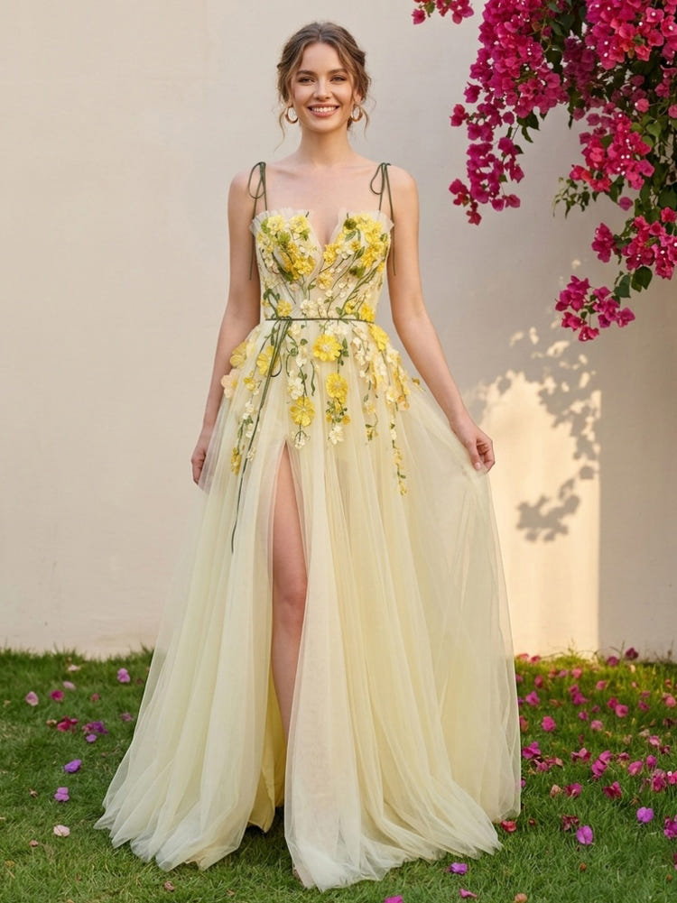 Tulle A-Line Spaghetti Straps 3D Flowers Formal Dresses