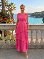 Chiffon A-Line Crew Neck Pleated Formal Dresses