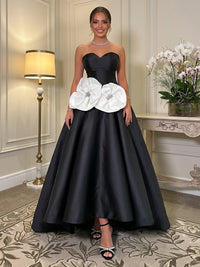 Satin A-Line Sweetheart Formal Dresses with 3D Flowers