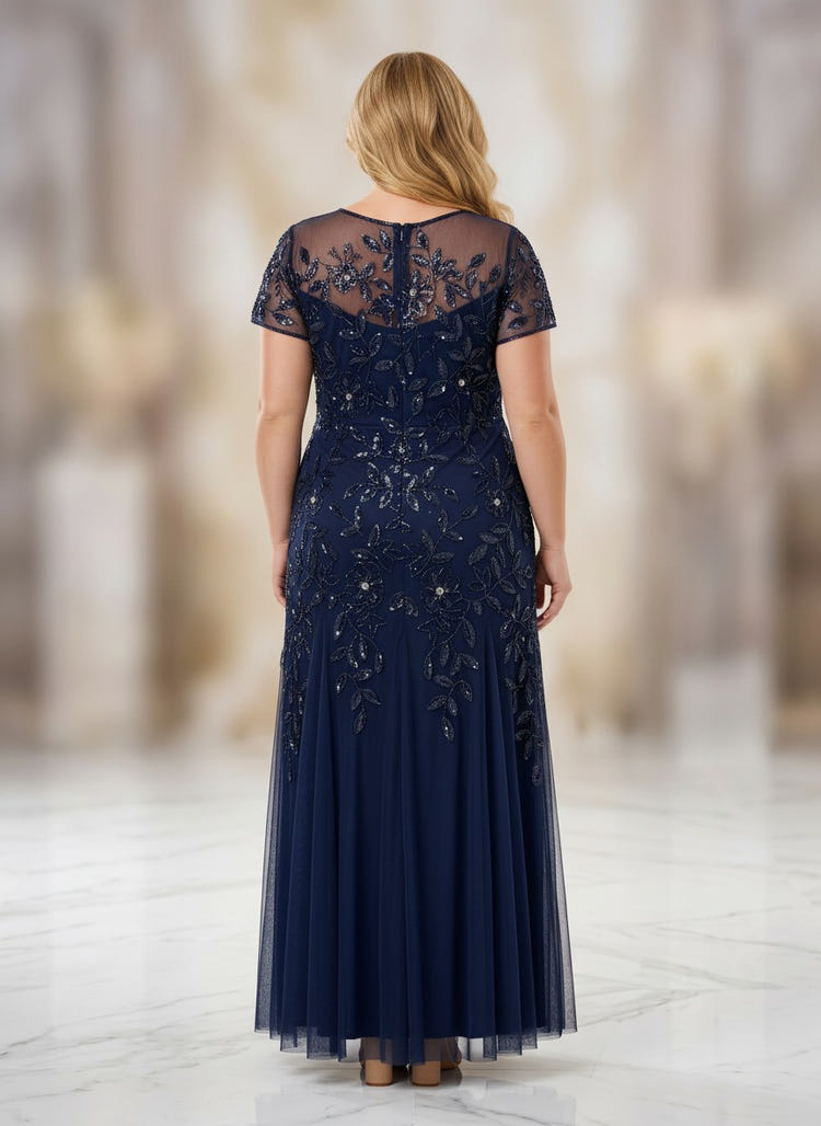 Tulle A-Line Crew Neck Plus Size Formal Dresses with Sequin Embroidery