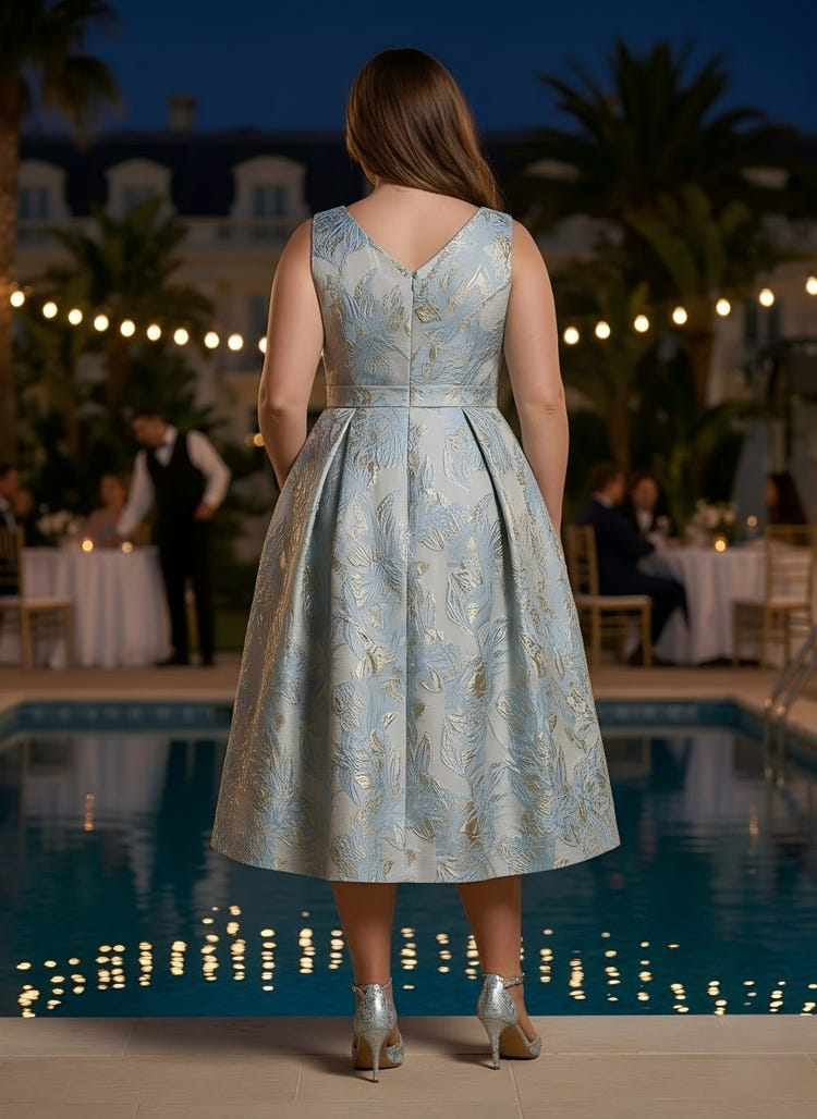 Jacquard A-Line V Neck Pleated Plus Size Dresses