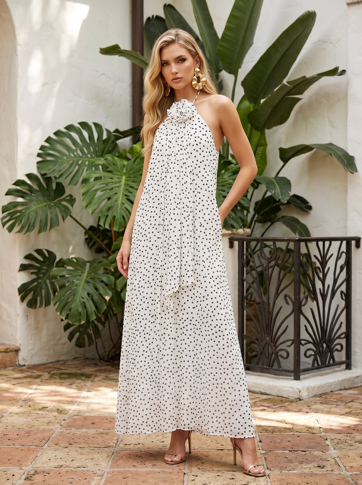 Chiffon A-Line Halter Polka Dot Formal Dresses