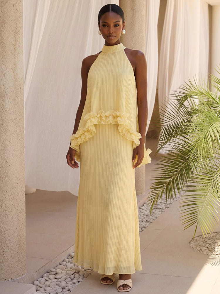 Chiffon A-Line Halter Formal Dresses with Delicate Pleated