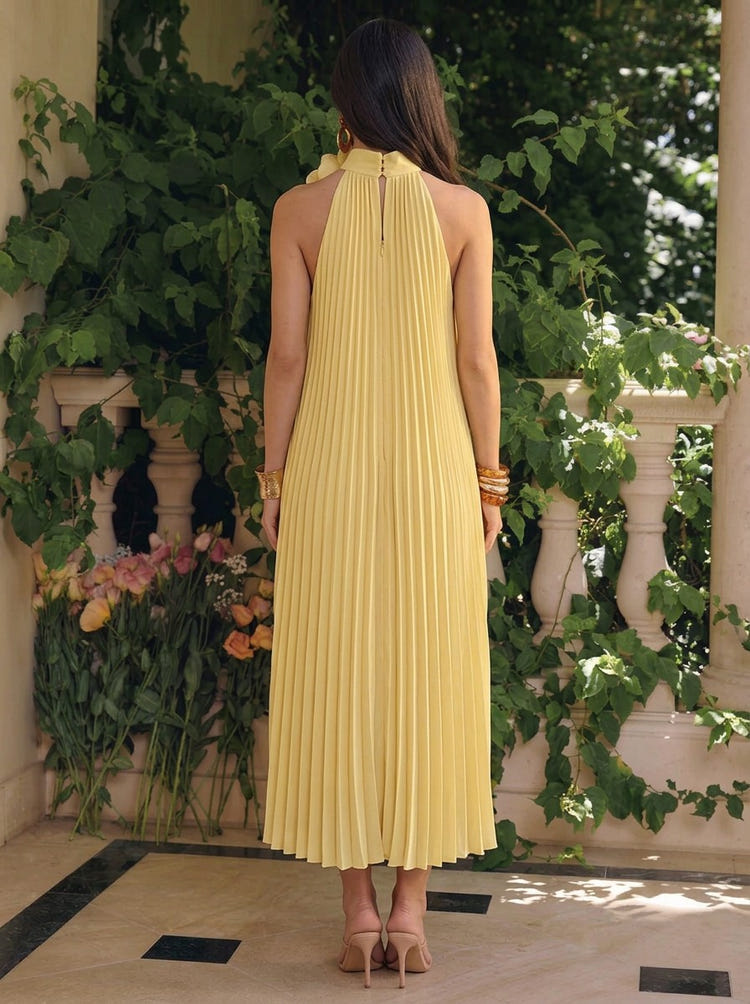 Chiffon A-Line Halter Formal Dresses with 3D Flowers