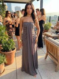 Chiffon Sheath Strapless Pleated Wedding Guest Dresses