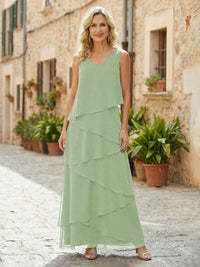 Chiffon A-Line V Neck Tiered Mother of the Bride Dresses