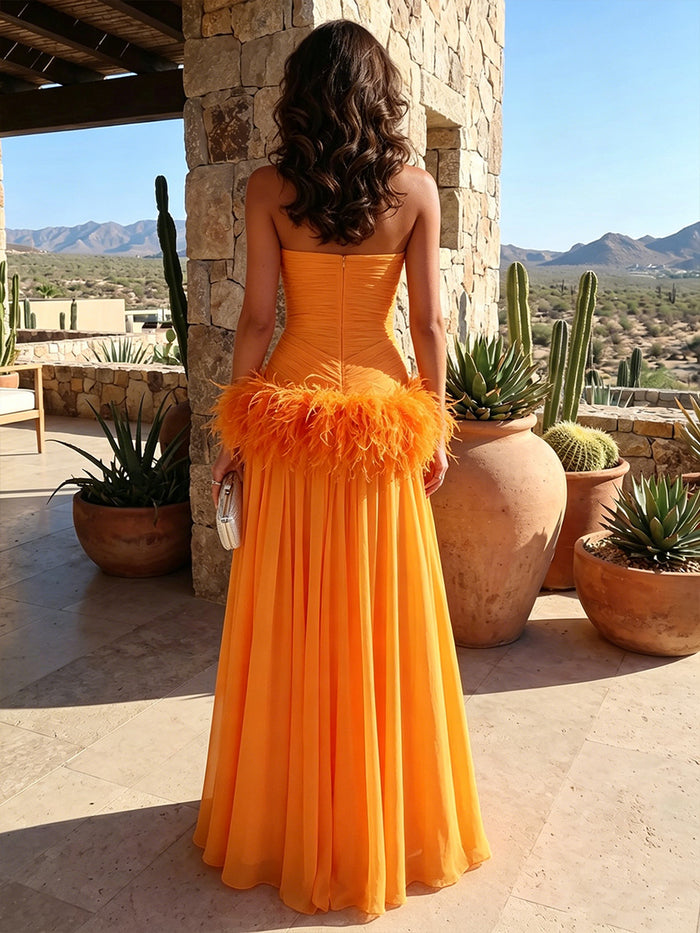 Chiffon A-Line Strapless Evening Dresses with Feathers