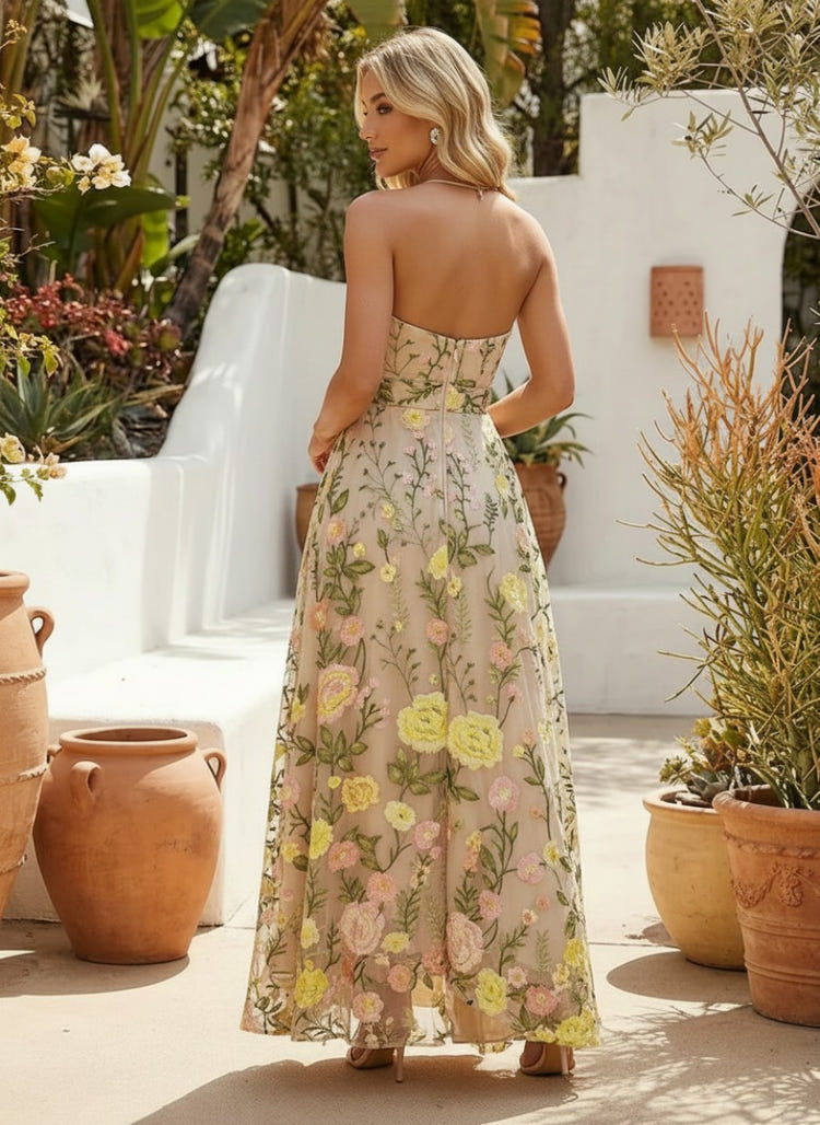 Jacquard A-Line Halter Cocktail Dresses with Floral Embroidery