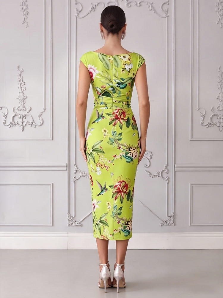Satin Sheath Boat Neck  Cocktail Dresses with Floral Print