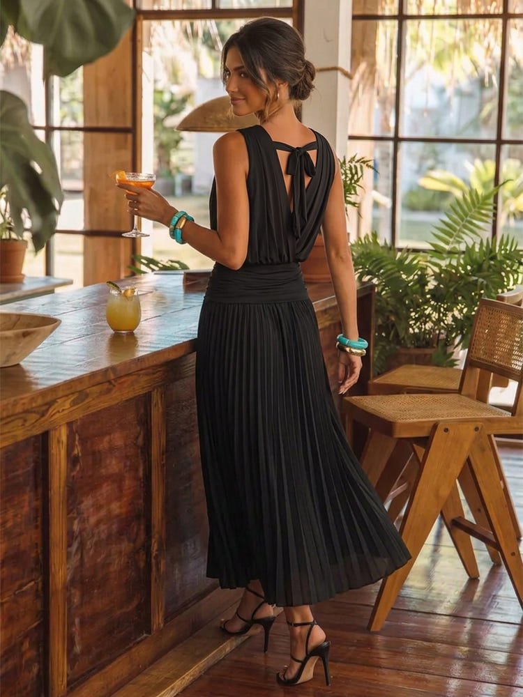 Chiffon A-Line V Neck Midi Cocktail Dresses with Delicate Pleated