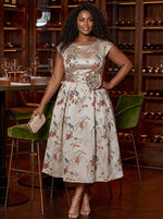 Jacquard A-Line Crew Neck Plus Size Dresses with 3D Flowers